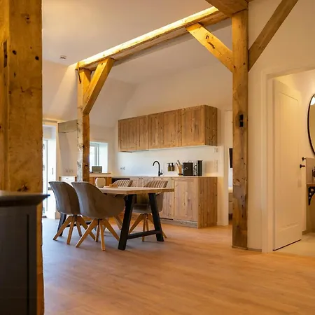 Ferienhaus Relax In A Thatched Barn With A Sauna *